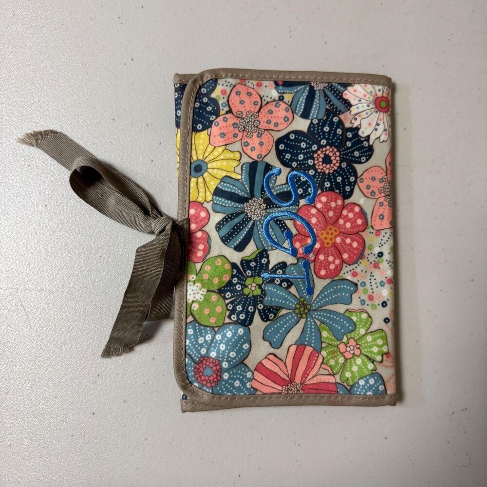 Thirty-One Fold It Up Organizer Note Pad Holder Floral Folding Travel To Do List